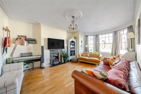 undefined, Alexandra Park Road, London, N10