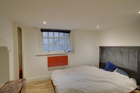 undefined, The Broadway, Maidstone