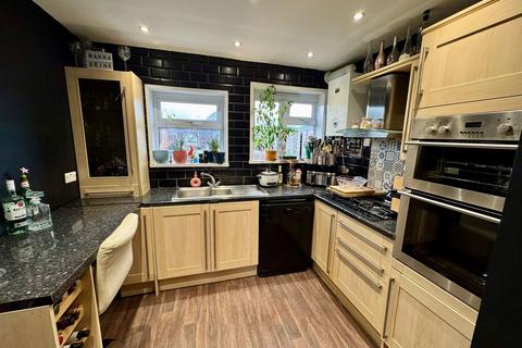 undefined, Deans Walk, Ashford TN23