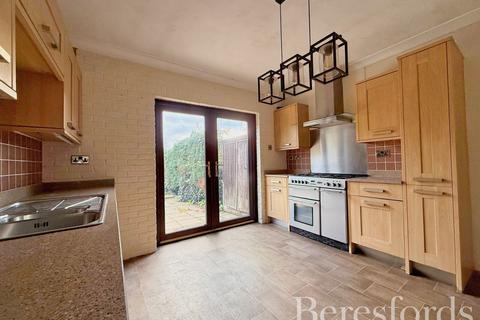 undefined, Ravenscourt Grove, Hornchurch, RM12