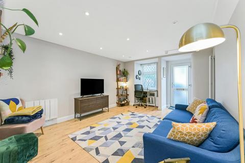 undefined, Aldborough Road South, Ilford