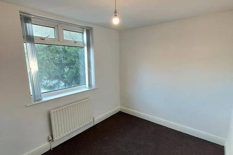 undefined, Oak avenue, Whitefield M45
