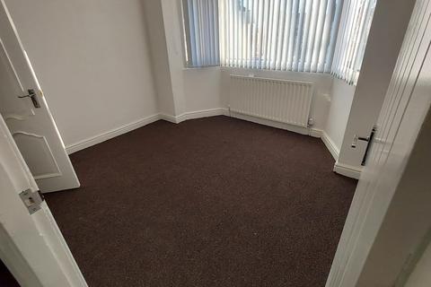 undefined, Oak avenue, Whitefield M45
