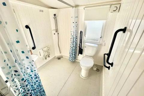 2 bedroom park home for sale, Solent Breezes Holiday Park