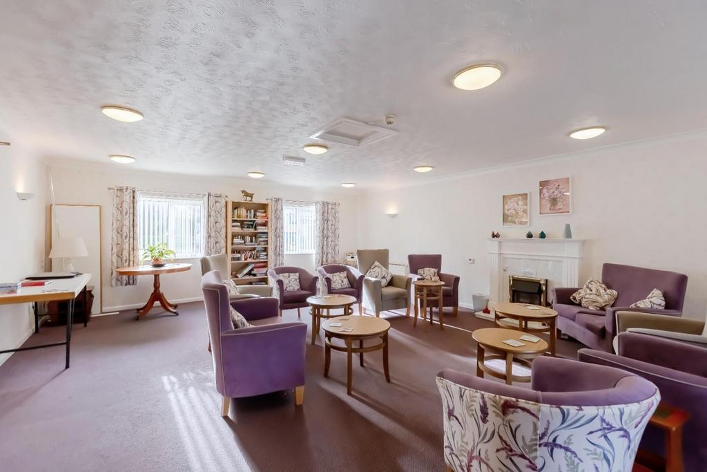 Amberley Court 12.jpg