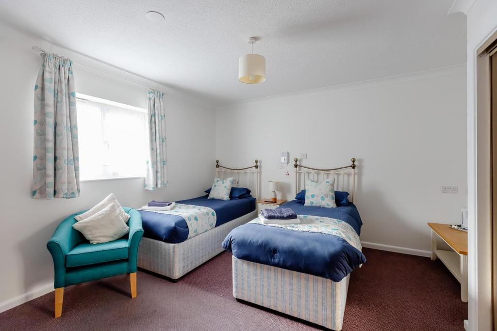 Amberley Court 15.jpg