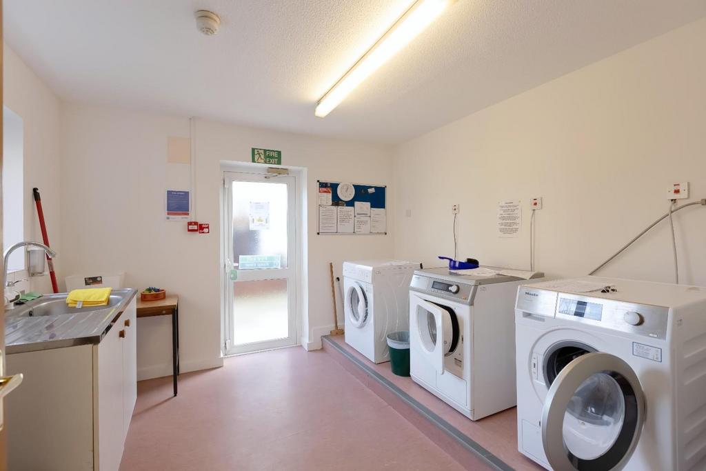 Amberley Court 17.jpg