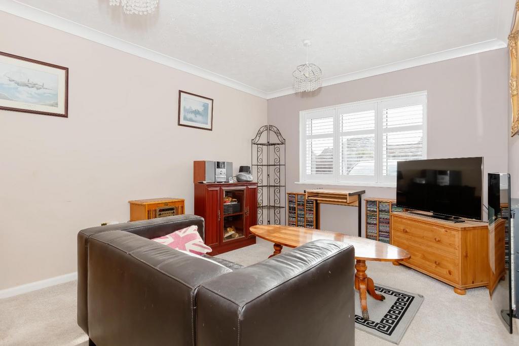 Amberley Court 1.jpg