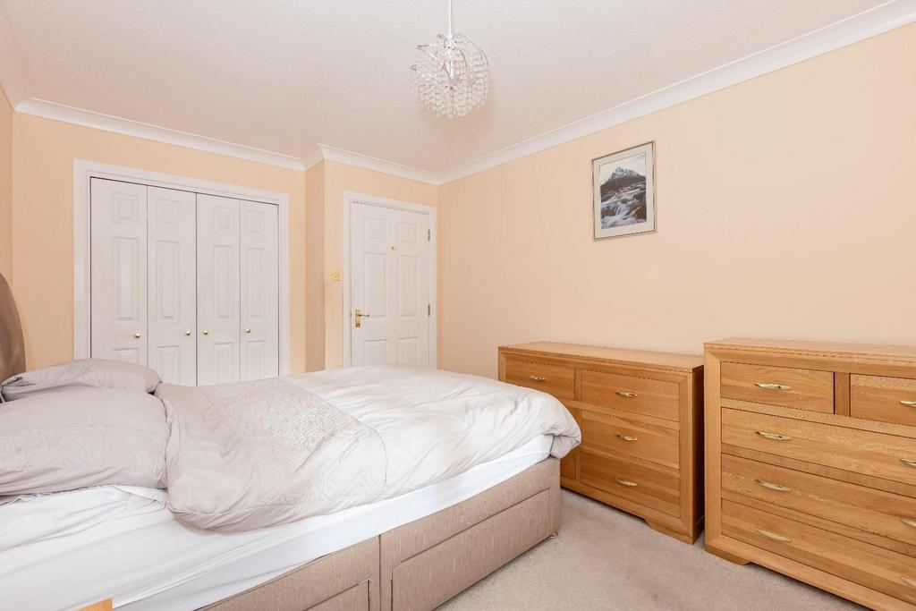 Amberley Court 7.jpg