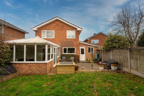 3 bedroom link detached house for sale, Ban Brook Road, Salford Priors, Evesham, WR11