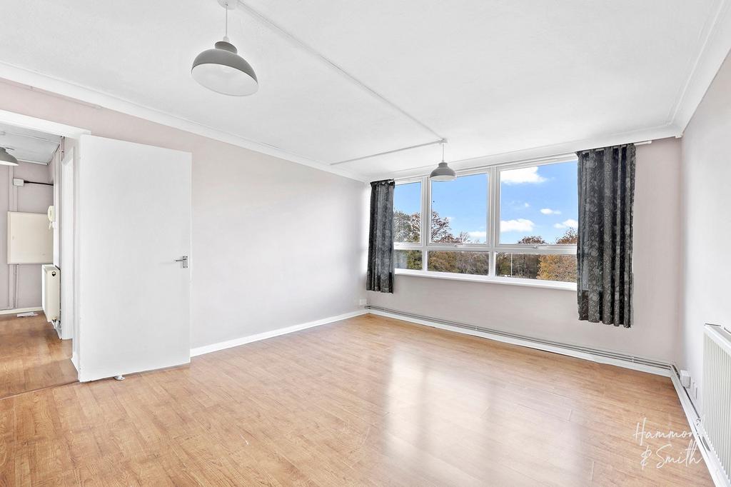 Lounge / Dining Room