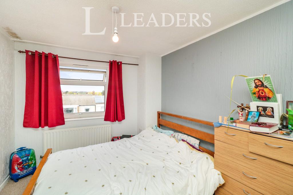 6 bedroom