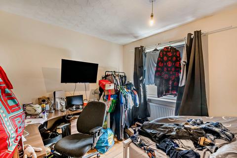 3 bedroom semi-detached bungalow for sale, Poultney Garth, Hedon HU12