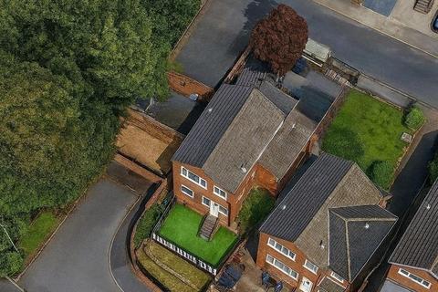 3 bedroom detached house for sale, Wheelwright Close, Leeds
