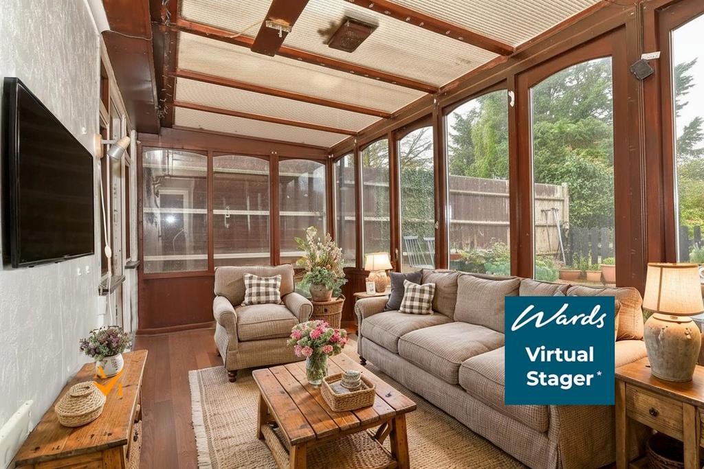 Conservatory (Farmhouse Style)