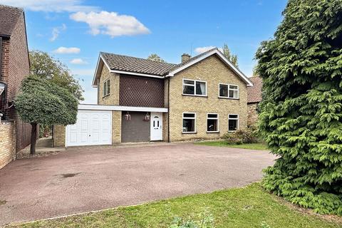 4 bedroom detached house for sale, Pratt Street, Soham