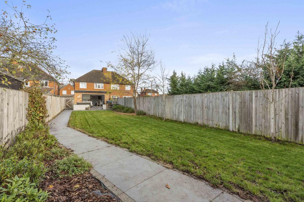 68 Newtown Road, SL7 1 LA (LOW RES)-12
