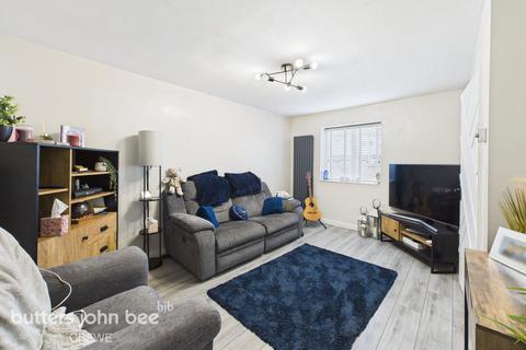 3 bedroom terraced house for sale, Derrington Avenue, Crewe
