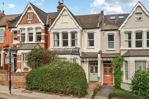 Alexandra Park Road, London, N22