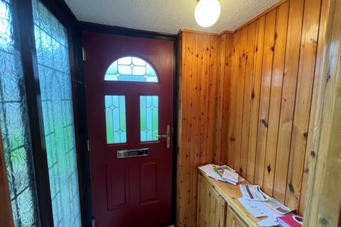 3 bedroom semi-detached house for sale, 22 Raby Close, Oldbury, B69 1US