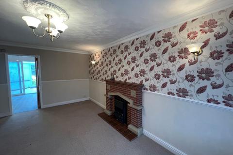 3 bedroom semi-detached house for sale, 22 Raby Close, Oldbury, B69 1US