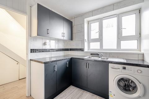 undefined, London Road, Mitcham, CR4