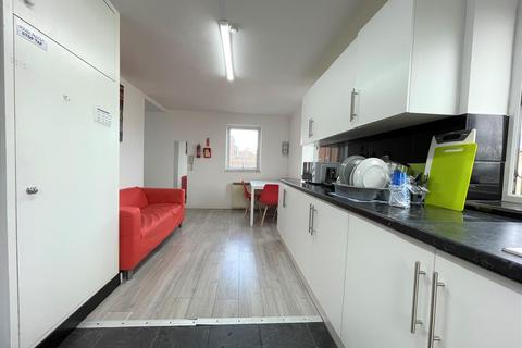 5 bedroom house to rent, Powell Street, Sheffield S3