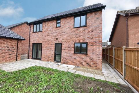undefined, Union Lane, Oulton Broad, Lowestoft, Suffolk NR32