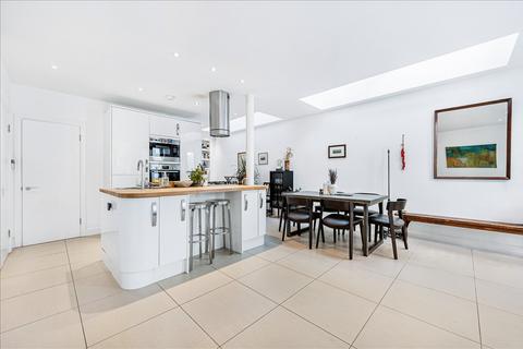 undefined, St Helens Gardens, North Kensington W10