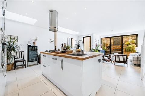 undefined, St Helens Gardens, North Kensington W10