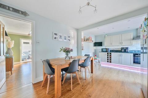 3 bedroom terraced house for sale, Foresters Park Road, Melksham
