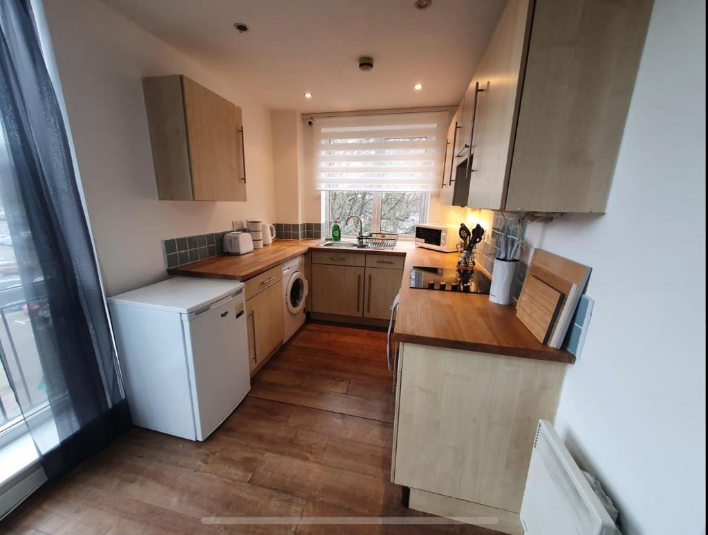 Kitchen 1.png