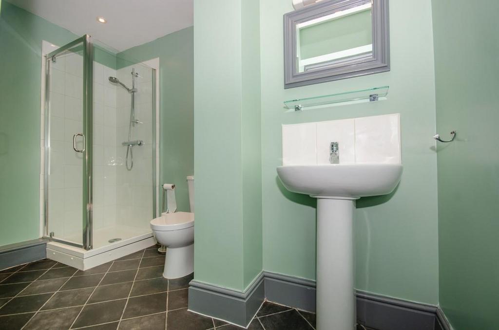 Shower room.jpg
