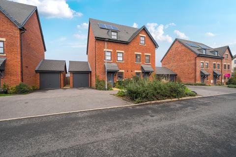 undefined, Russell Chase, Bracknell RG42