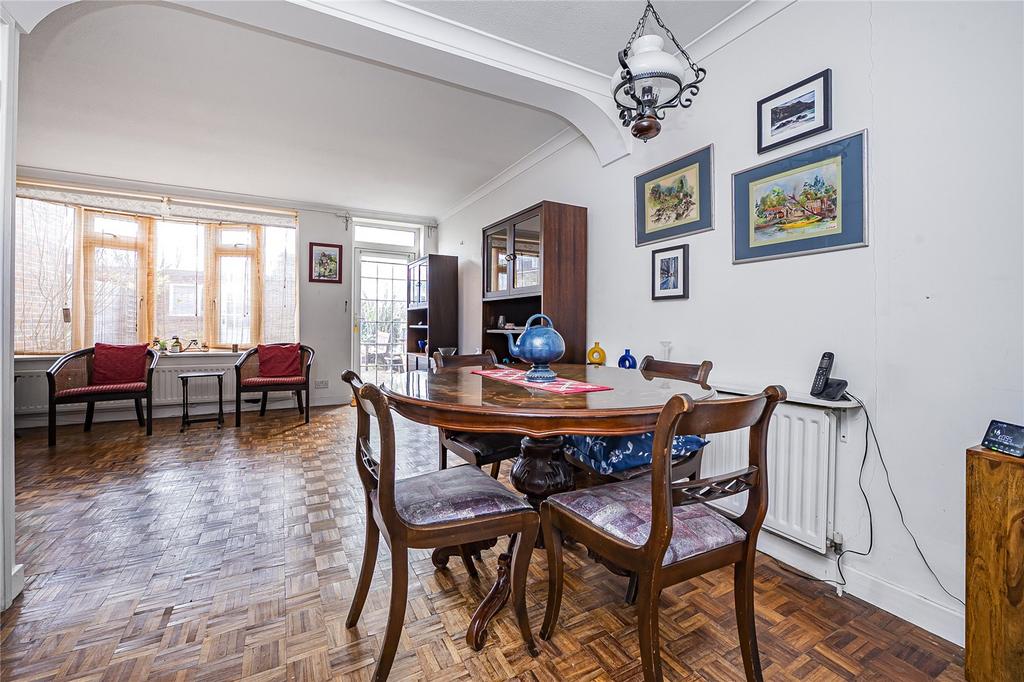 Dining/Living Room