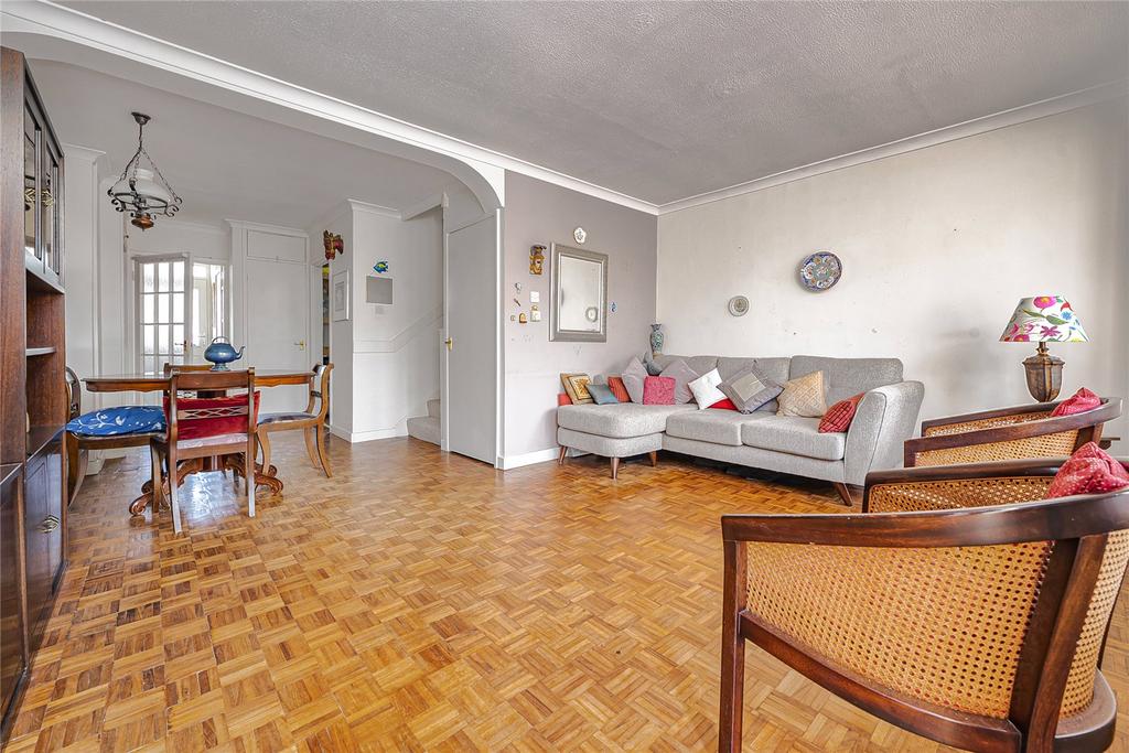 Living/Dining Room