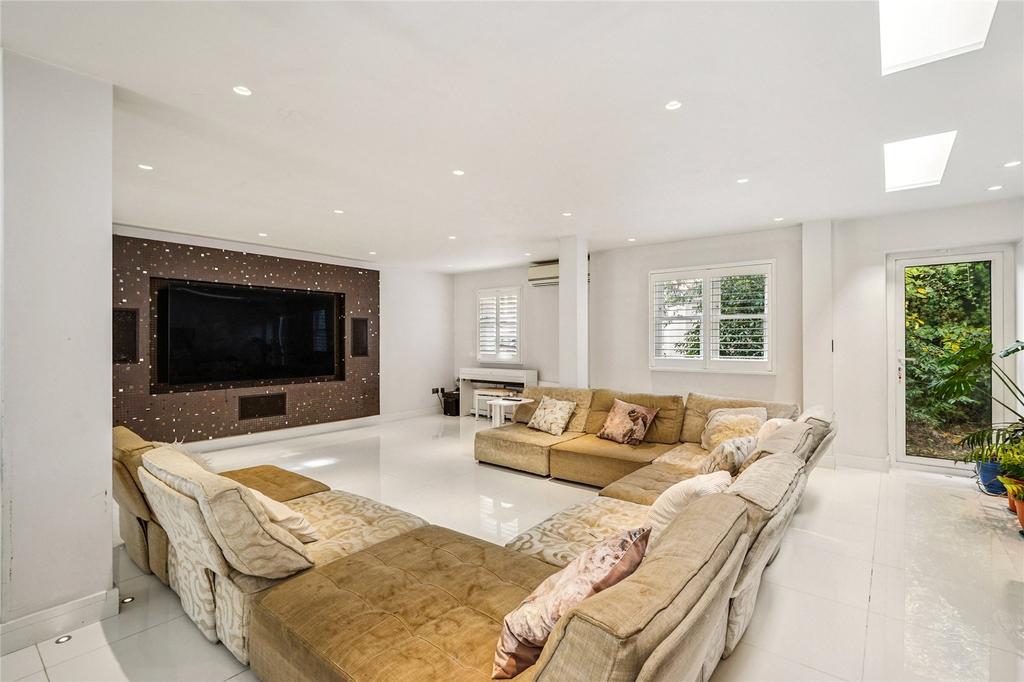 Reception Room