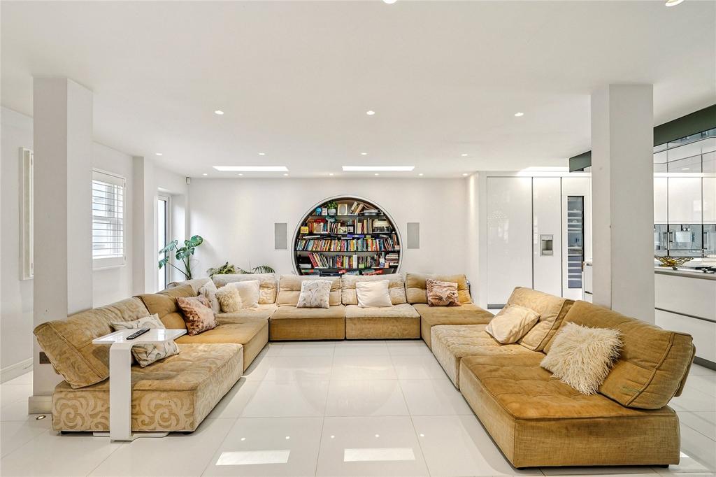 Reception Room