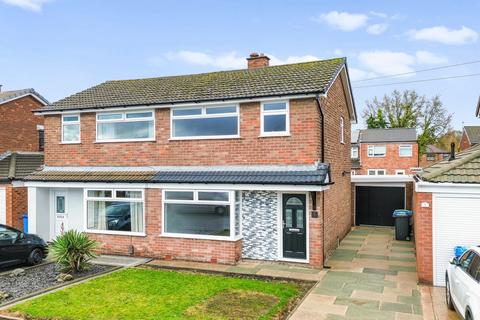 Chapel Cross Road, Fearnhead, WA2