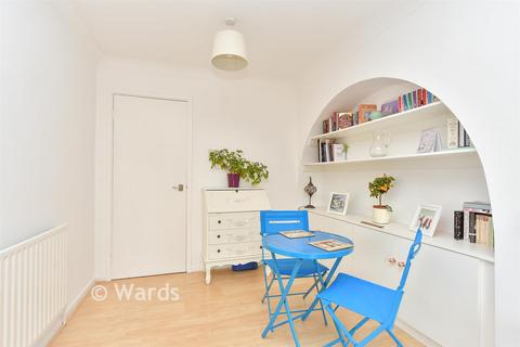1 bedroom semi-detached bungalow for sale, Elmstone Road, Gillingham ME8