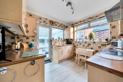 undefined, Vicarage Road, Sunbury On Thames, TW16