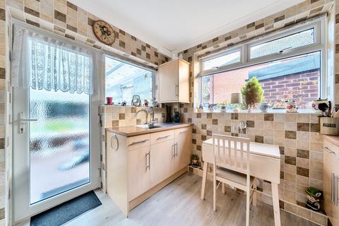 undefined, Vicarage Road, Sunbury On Thames, TW16