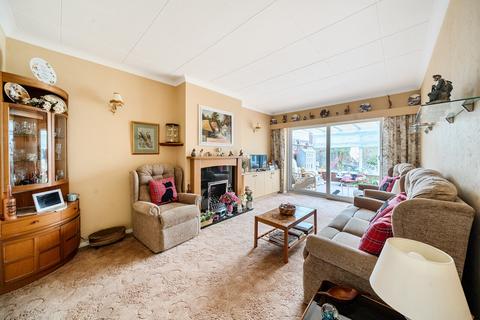 undefined, Vicarage Road, Sunbury On Thames, TW16