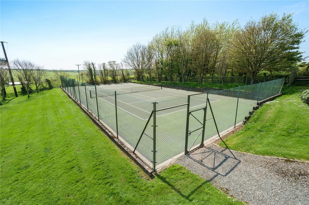 Tennis Courts