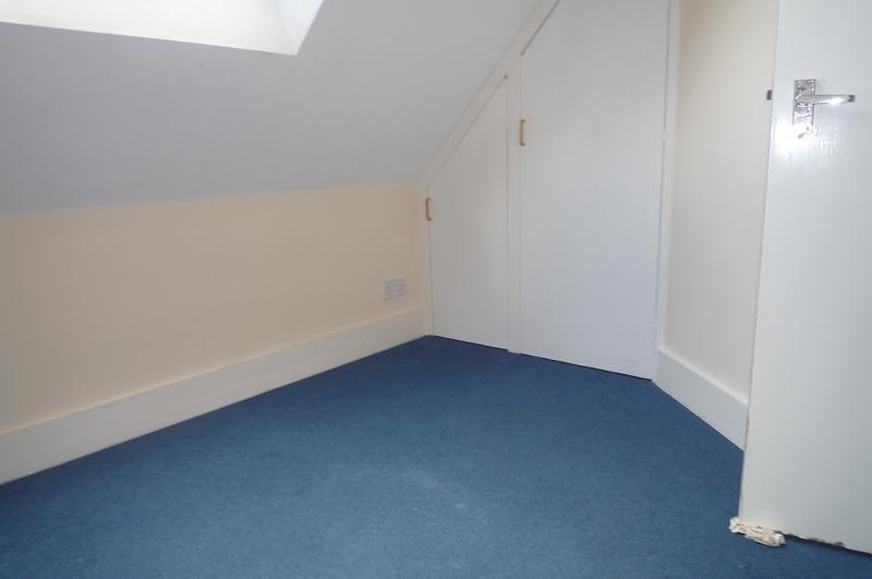 787261 t property el