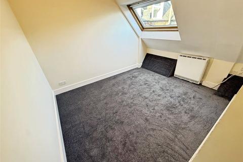 2 bedroom flat to rent, London Road, Portsmouth, PO2