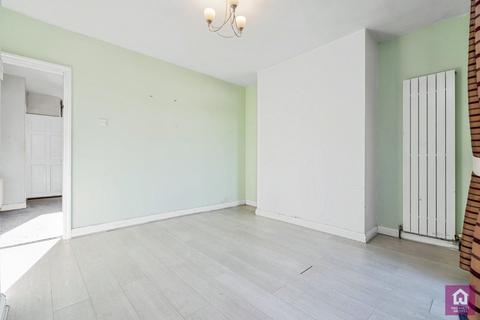 3 bedroom terraced house for sale, Kelsall Drive, Droylsden, Greater Manchester, M43
