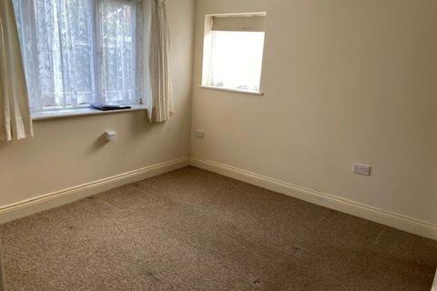 1 bedroom flat to rent, Justcroft House, Staplehurst, Kent