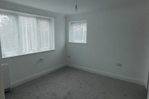 1 bedroom flat to rent, Justcroft House, Staplehurst, Kent