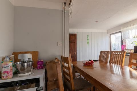 undefined, Steyning Close, Corby NN18